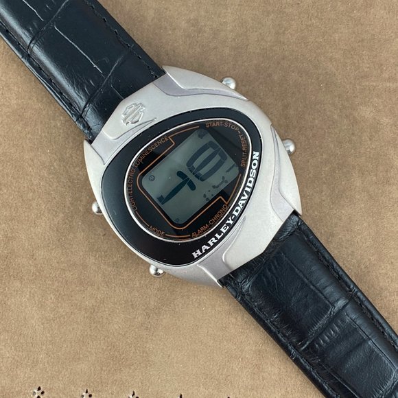 Harley-Davidson Digital Watch - Picture 3 of 8